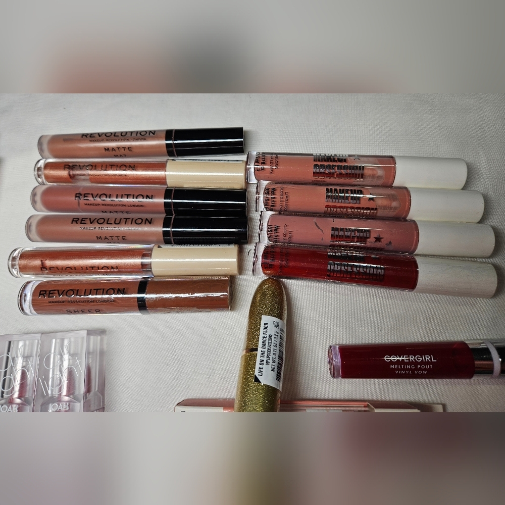 NIB Makeup Revolution Concealer Collection - Assorted Shades Almay - Picture 5 of 7
